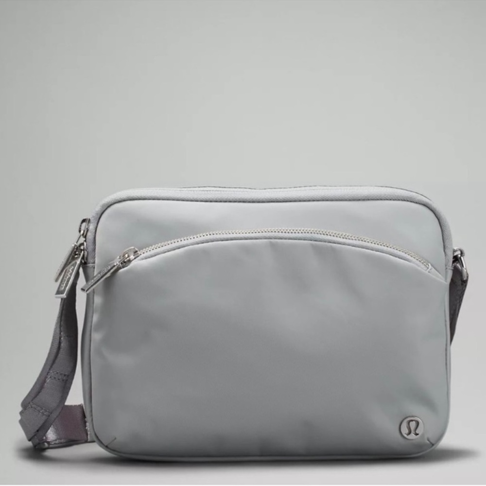 City Adventurer Crossbody Bag 2.5L